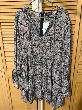 In The Style Black Paisley Tiered Blouse